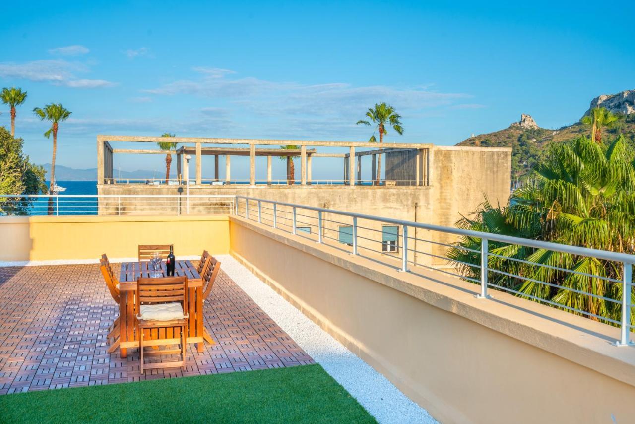 Terrazza Sella Del Diavolo - Vista Mare - Wifi Ac Apartment Cagliari Bagian luar foto