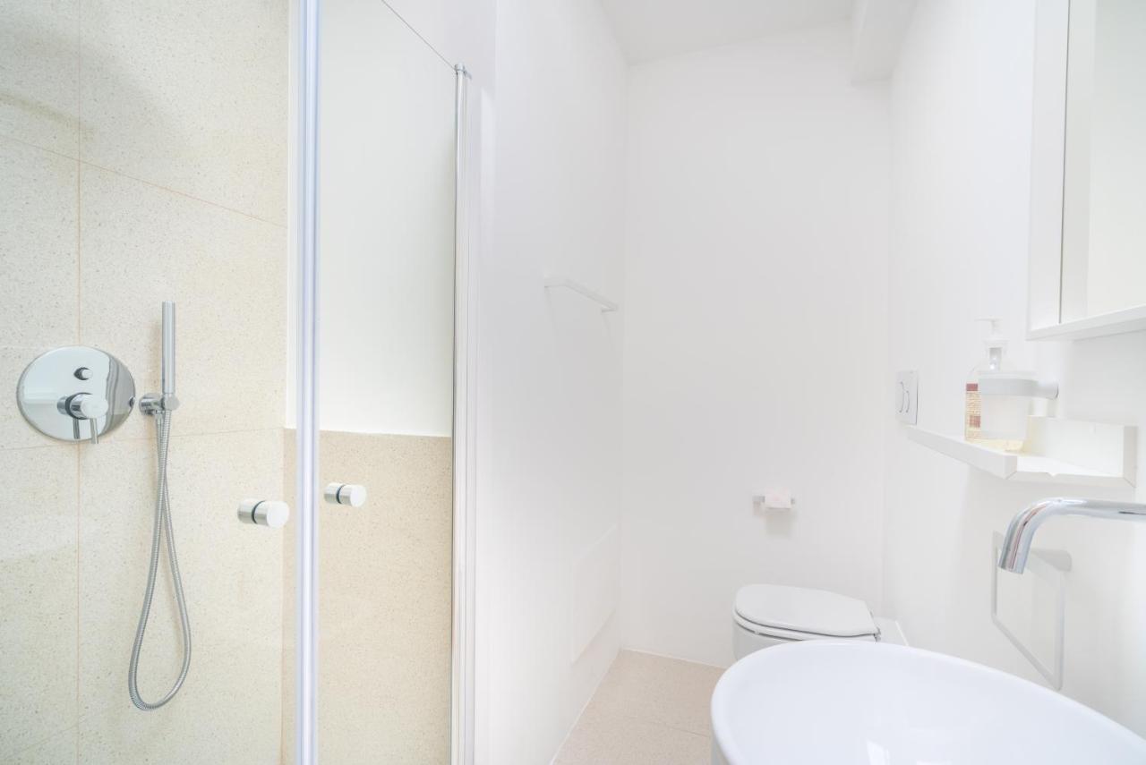 Terrazza Sella Del Diavolo - Vista Mare - Wifi Ac Apartment Cagliari Bagian luar foto