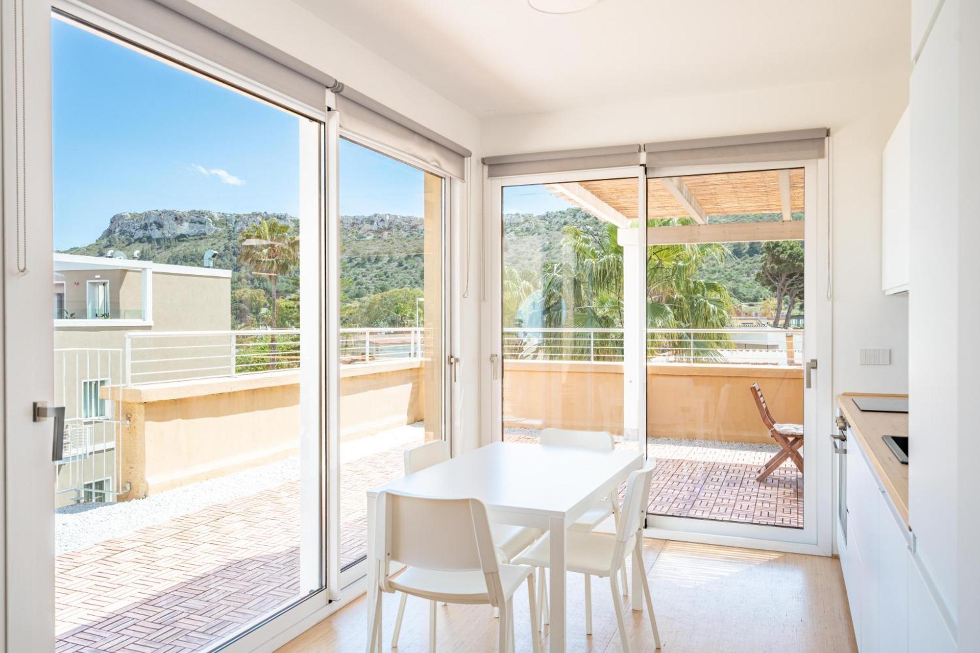 Terrazza Sella Del Diavolo - Vista Mare - Wifi Ac Apartment Cagliari Bagian luar foto