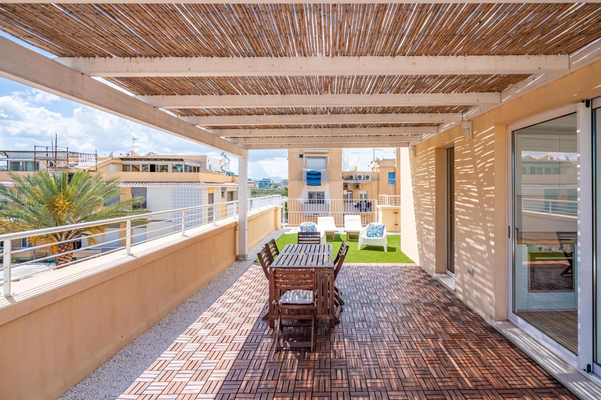 Terrazza Sella Del Diavolo - Vista Mare - Wifi Ac Apartment Cagliari Bagian luar foto